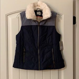 Two tone light weight puffy vest